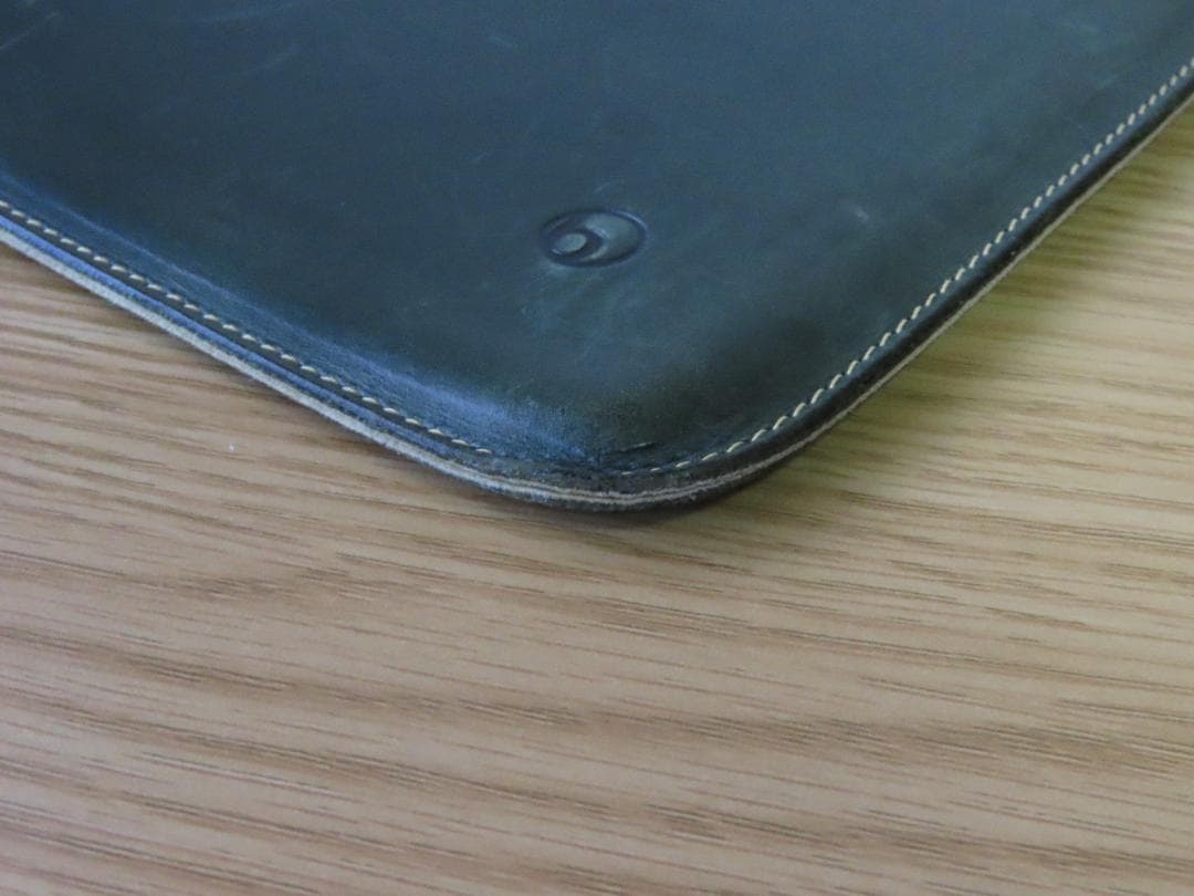 buzzhouse design 本革 ノート PC ケース 13インチ用