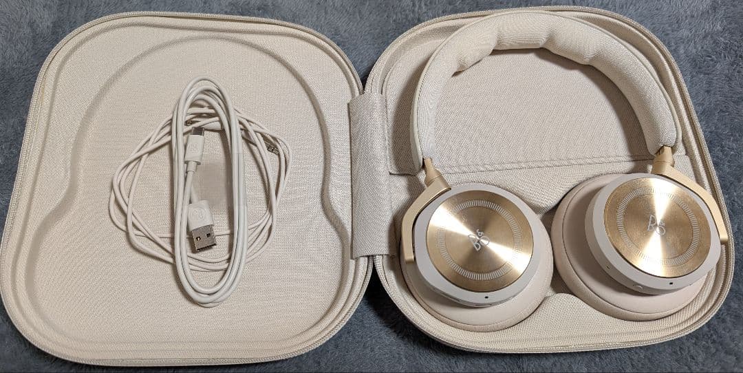 く*げ様 Bang & Olufsen Beoplay HX Gold Tone