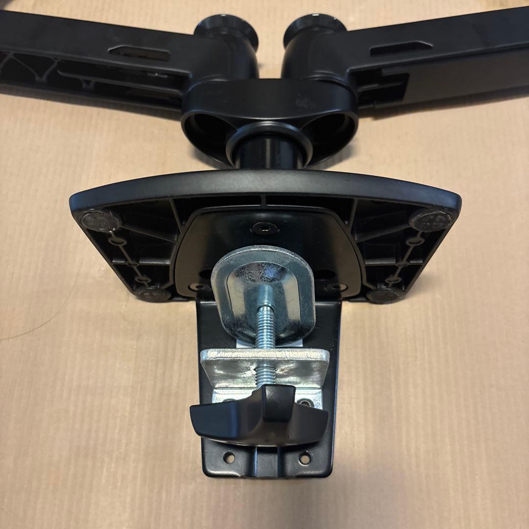 Amazon ベーシック　デュアルモニターアーム エルゴトロンOEM