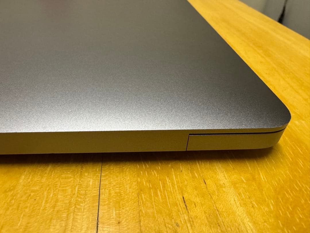 美品 MacBook Air M1 13インチ16GB 256GB