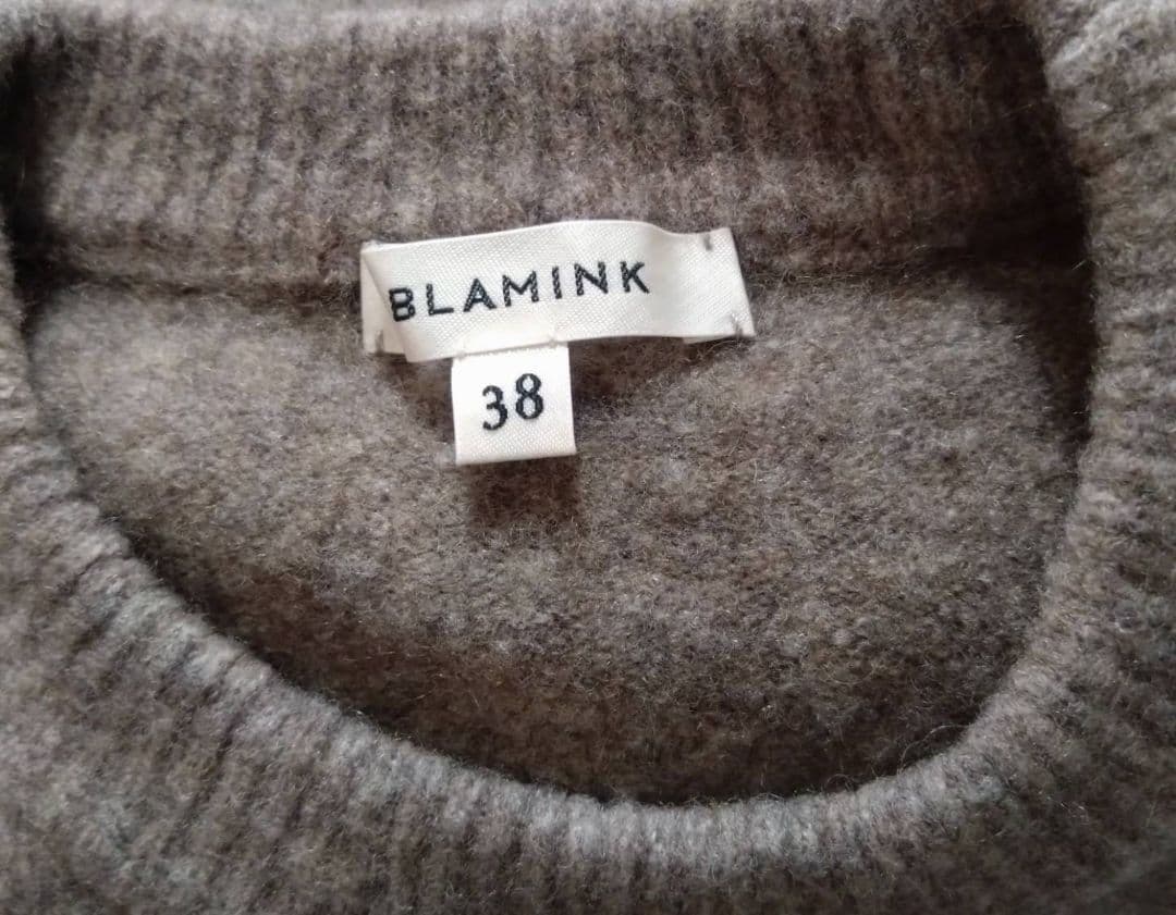 美品 BLAMINK M.WINTER ヤクウール クルーネックロニット38