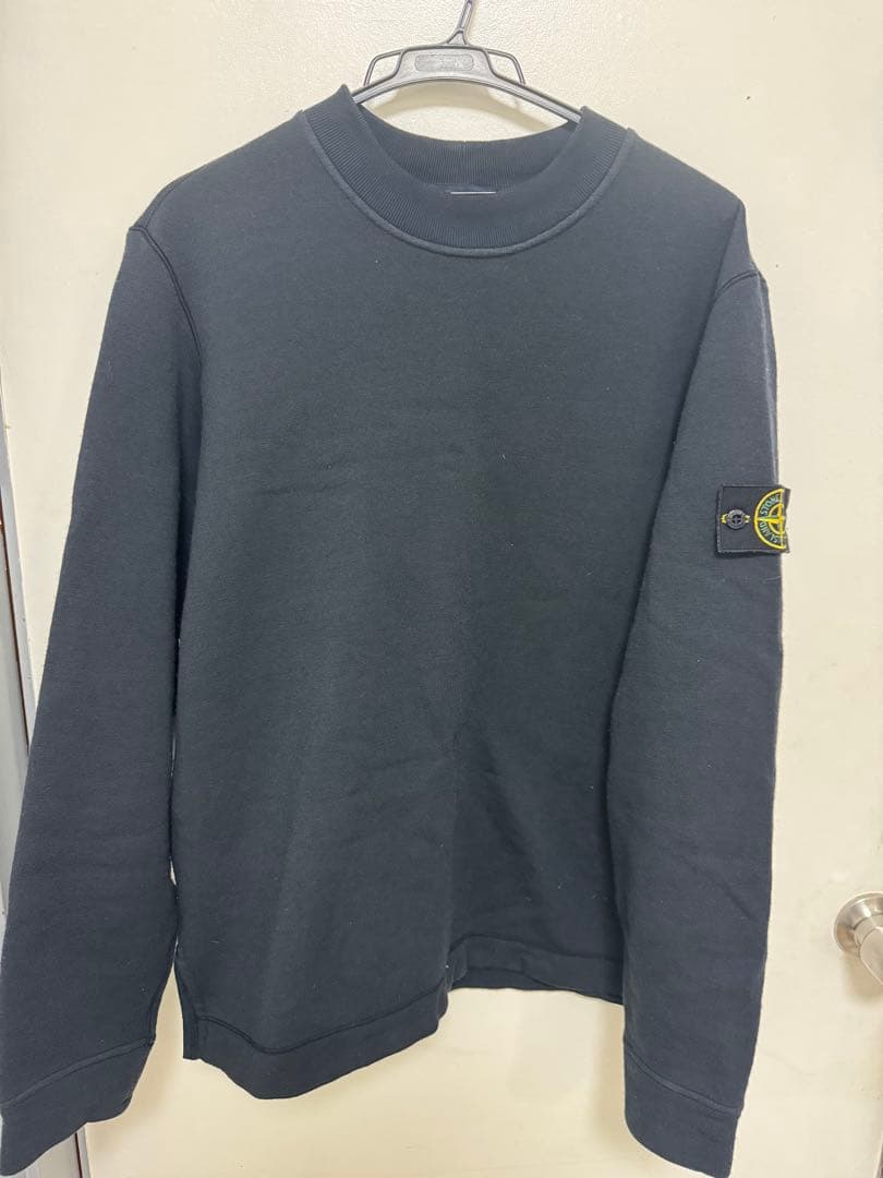 ストーンアイランド　スウェット　トレーナー　黒