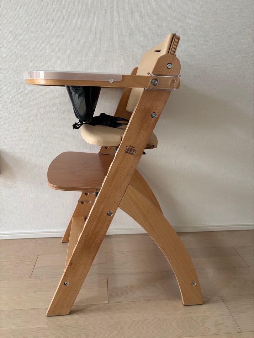 【エコメルカリ便限定】【美品】ビヨンドジュニア ベビーチェア