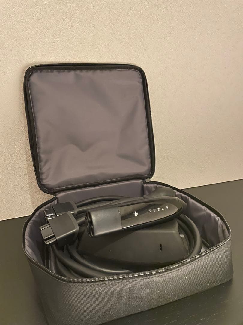 【新品・未使用】テスラ モバイルコネクタ GENⅡ ブラック ケース付