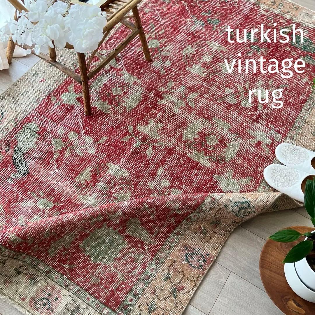 レア✳︎シャビーレッド　囲みコーラルオレンジ　フラワー　トルコヴィンテージラグ
