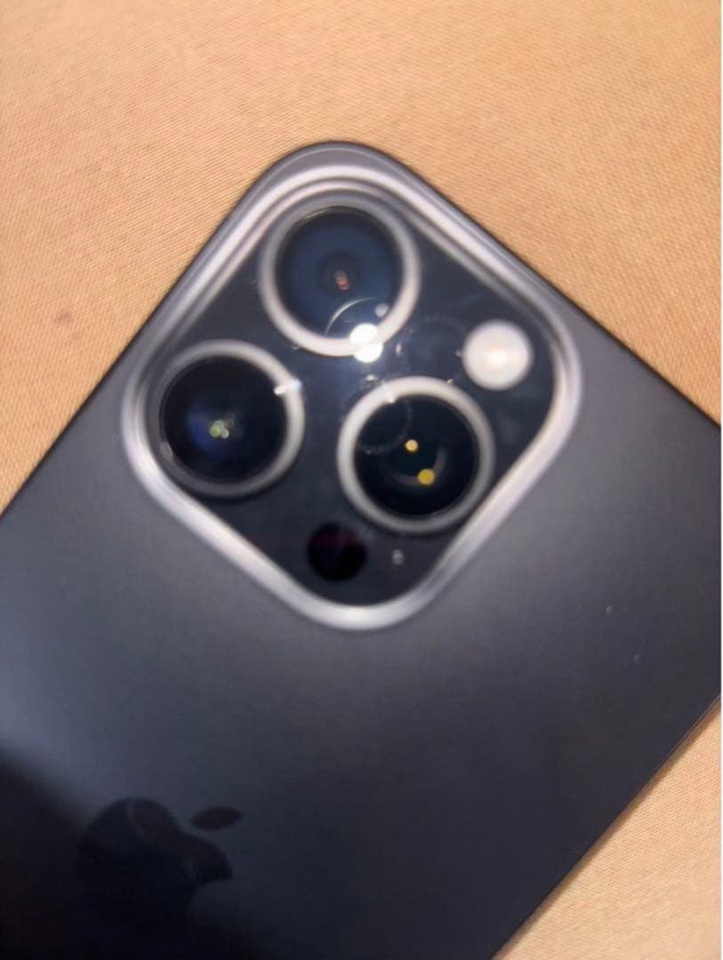 iPhone 15 Pro Max 512GB 北米版 ※simロックあり