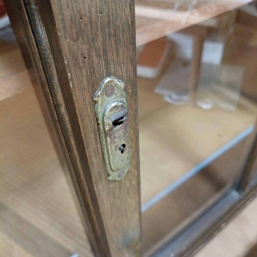 昭和レトロ　木製ディスプレイキャビネット　アンティーク