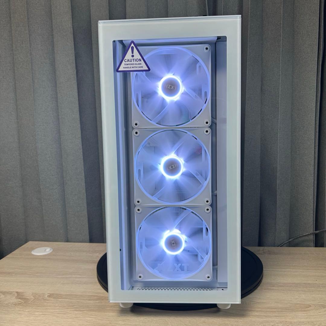 白ゲーミングPC RTX2070 (RTX3060以上) Ryzen 7 1TB