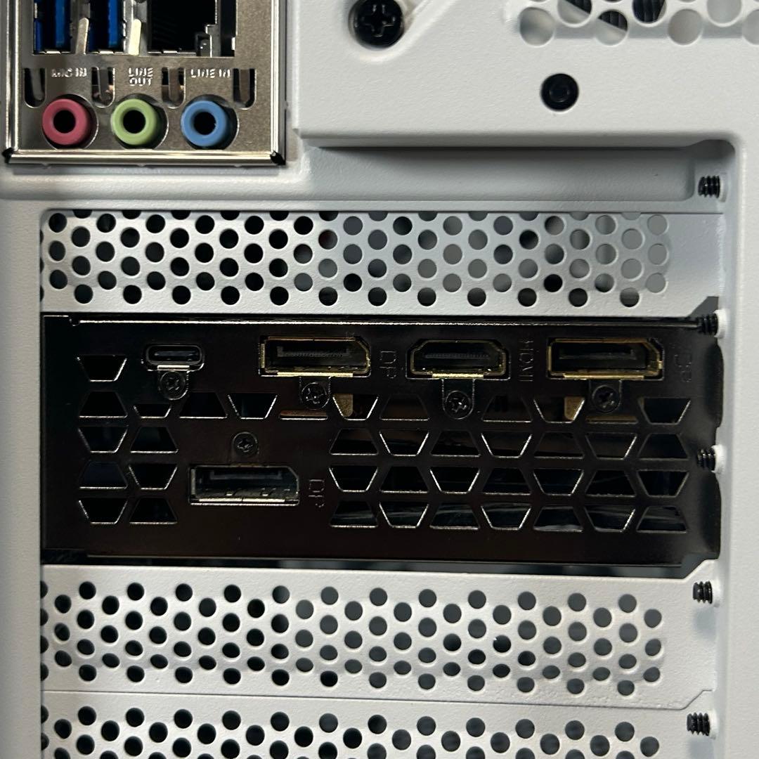 白ゲーミングPC RTX2070 (RTX3060以上) Ryzen 7 1TB