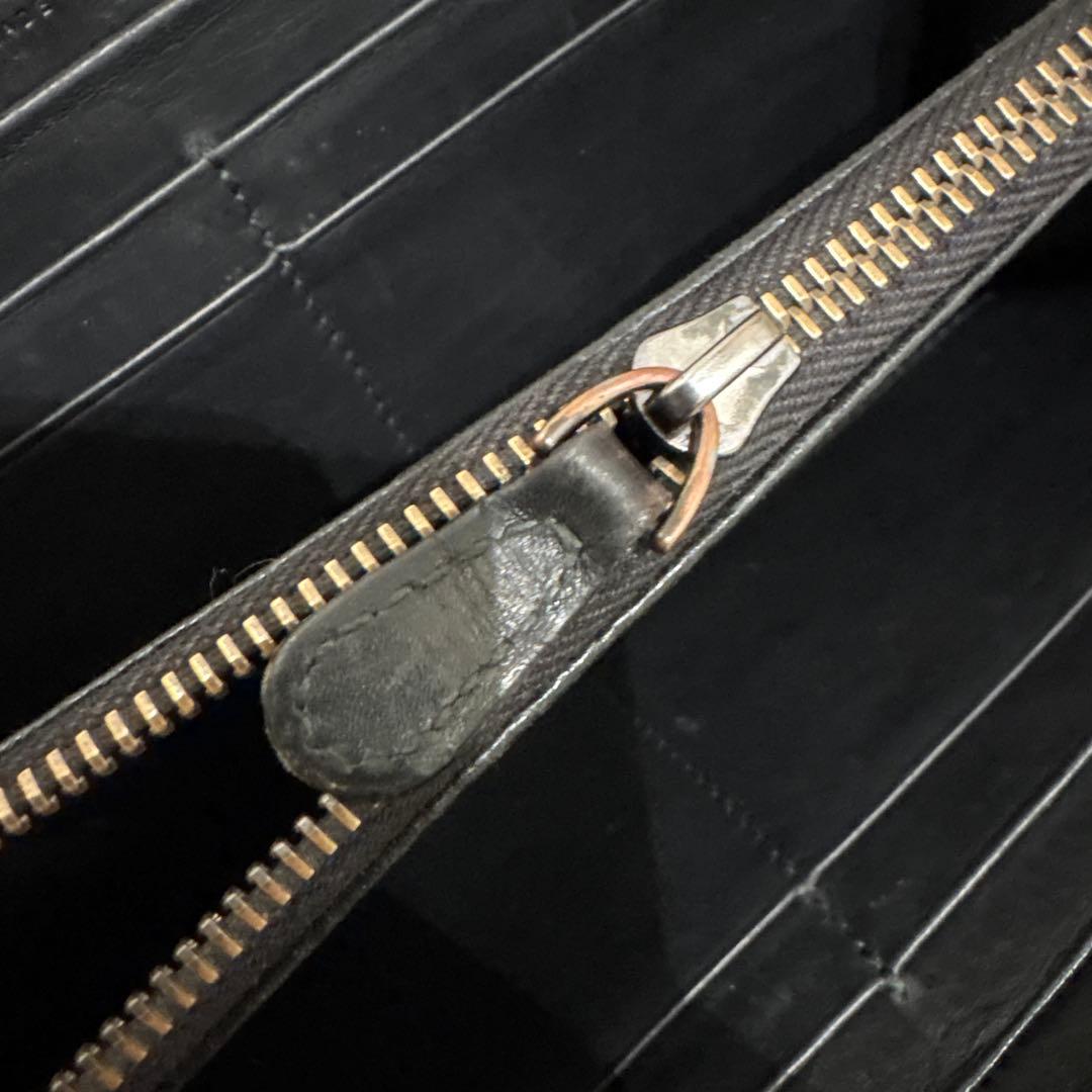 m*u様 ボッテガヴェネタ イントレチャート 長財布 ラウンドジップ ブラック