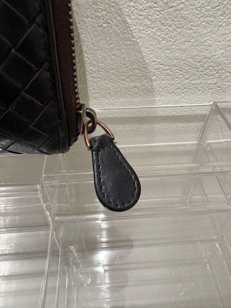 m*u様 ボッテガヴェネタ イントレチャート 長財布 ラウンドジップ ブラック