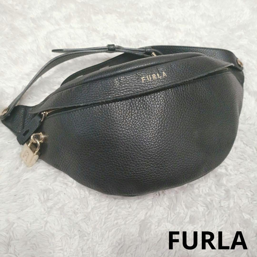 【極美品】FURLA　PIPER S BELT BAG オールレザー シボ革 黒