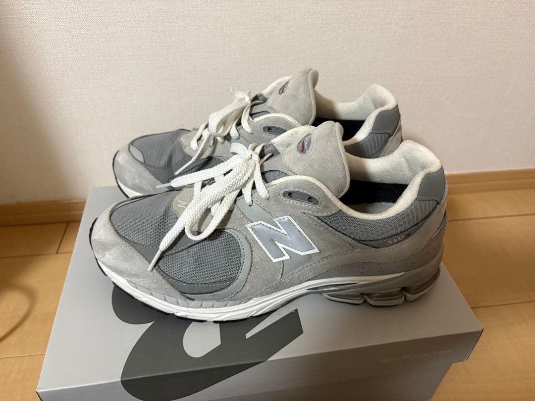 New Balance M2002RXJ 28cm グレー スニーカー