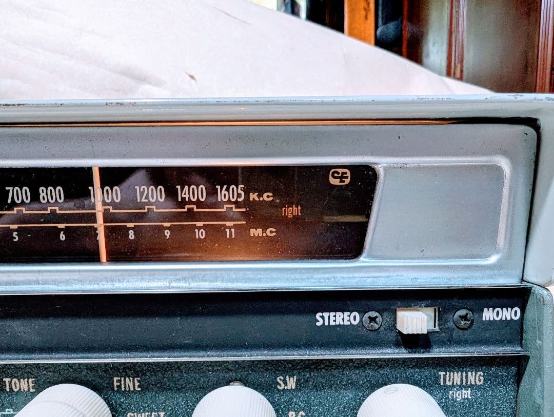 映画出演ステレオ真空管ラジオアンプbluetooth付　高級機