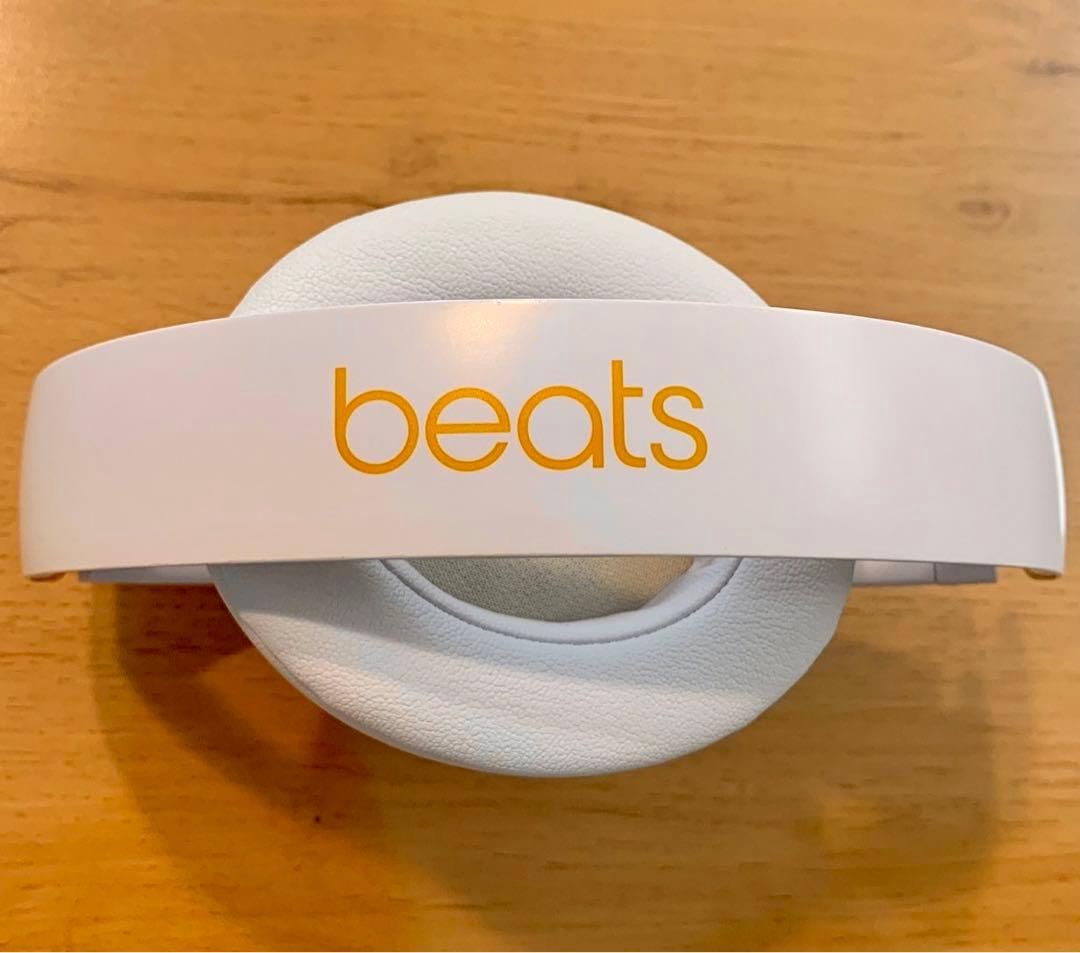 【専用】beats studio 3ワイヤレス ヘッドホン ホワイト ゴールド