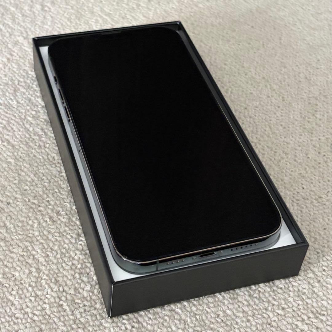 Apple iPhone 13 Pro Max 512GB アルパイングリーン