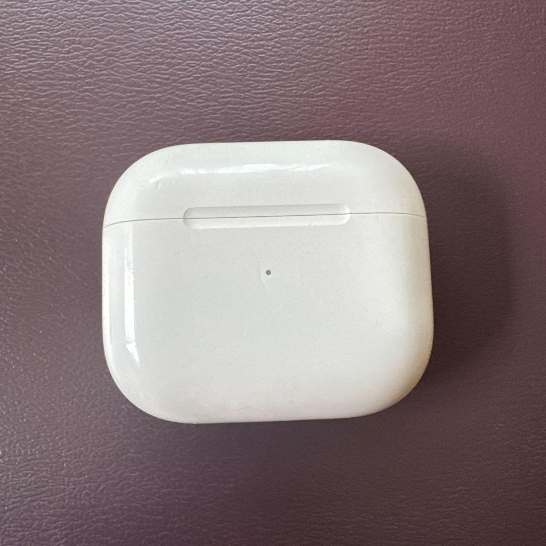 Apple AirPods 本体 充電ケース付き