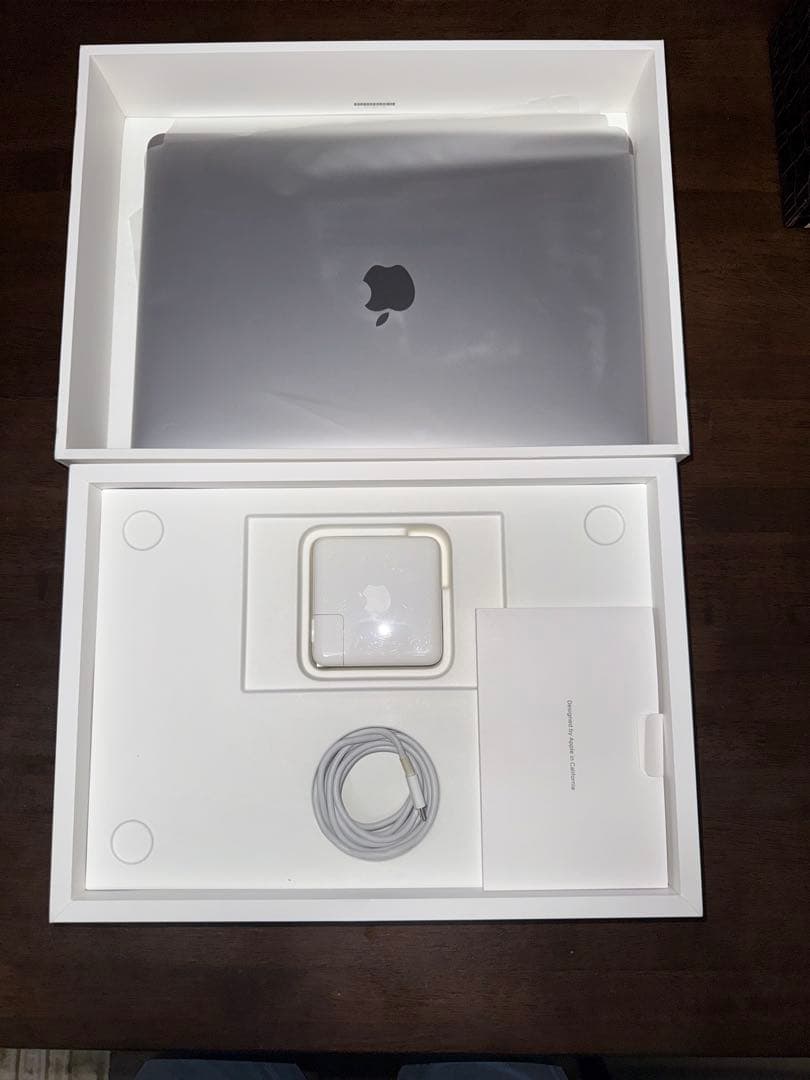 MacBook Pro 13インチ 512GB SSD