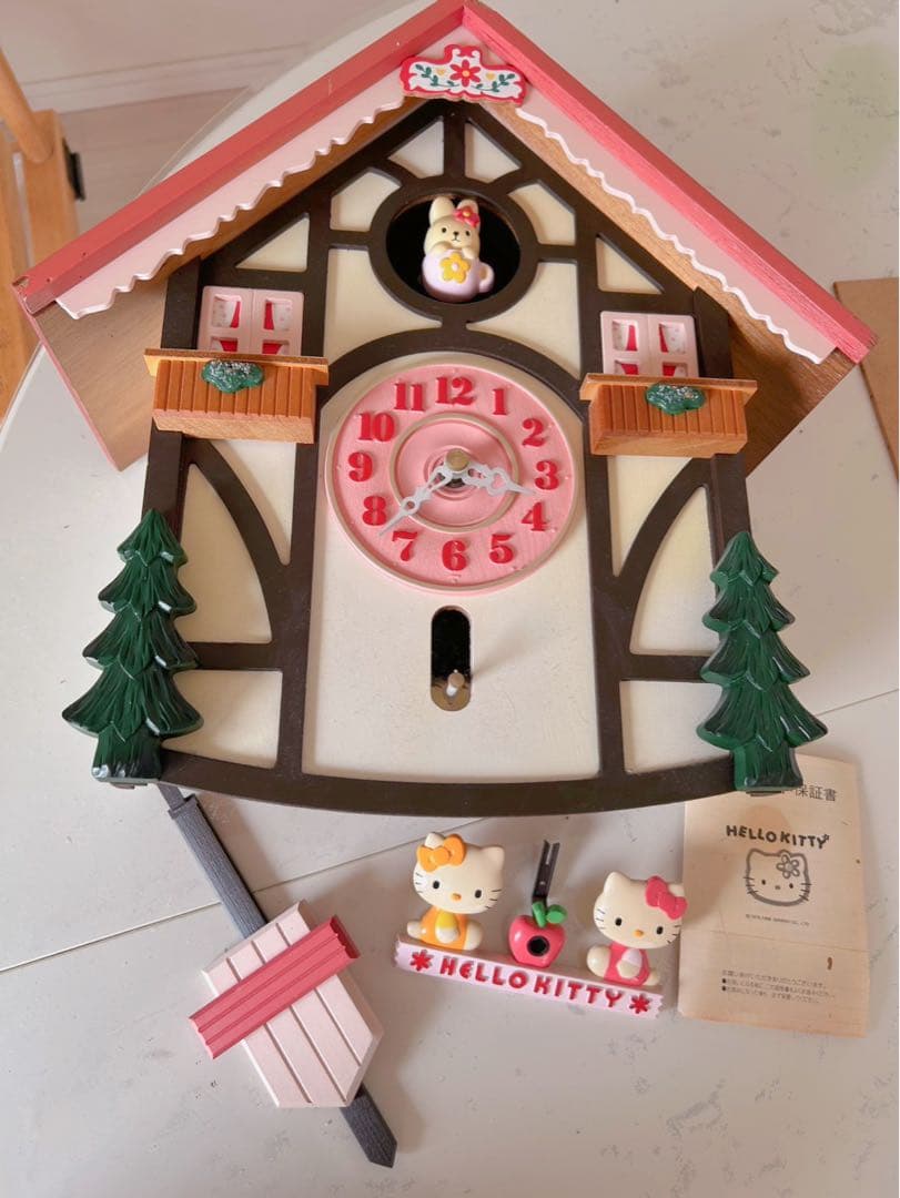 【レア・取扱説明書(保証書)つき】ハローキティ　鳩時計　掛け時計