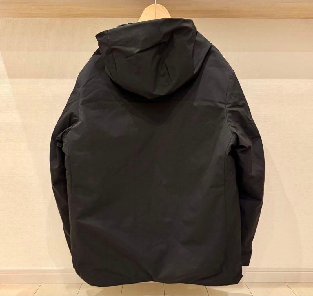 2025年新作　UNIQLO ハイブリッドダウンパーカ　 ブラック　L