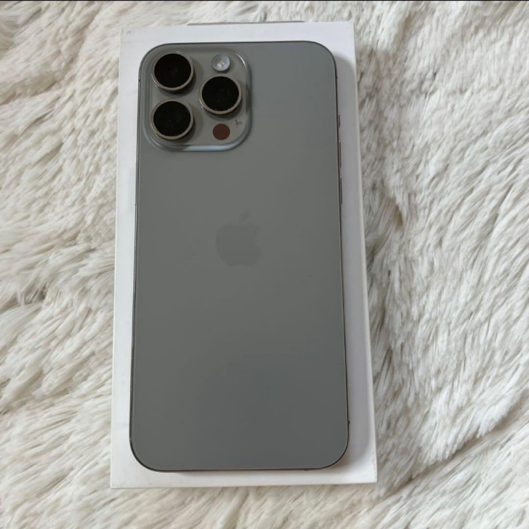 【限定価格】iPhone 15 Pro max 256GB 【すぐ発送】