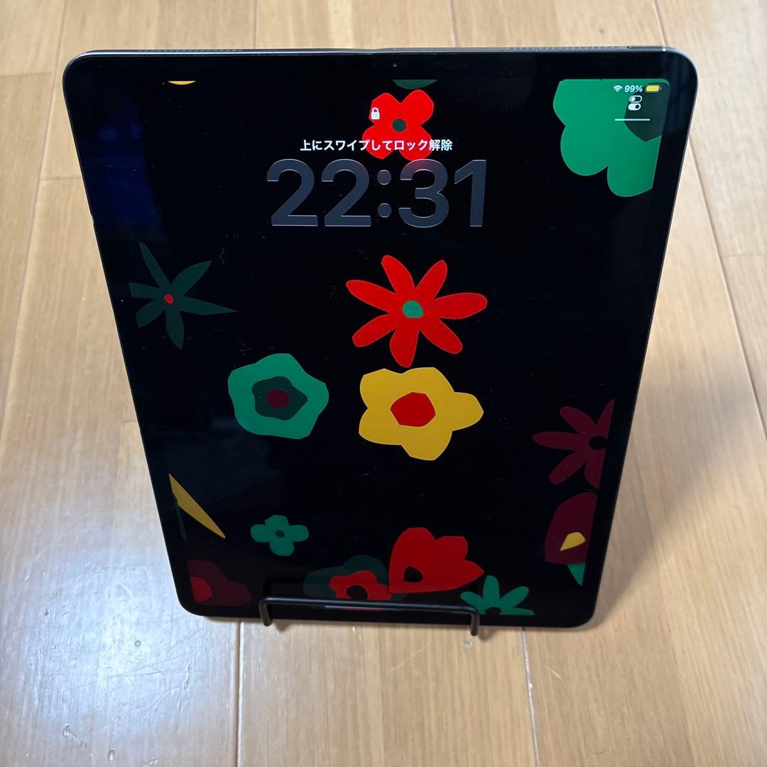 iPad Pro 12.9 第3世代Magic Keyboard付き