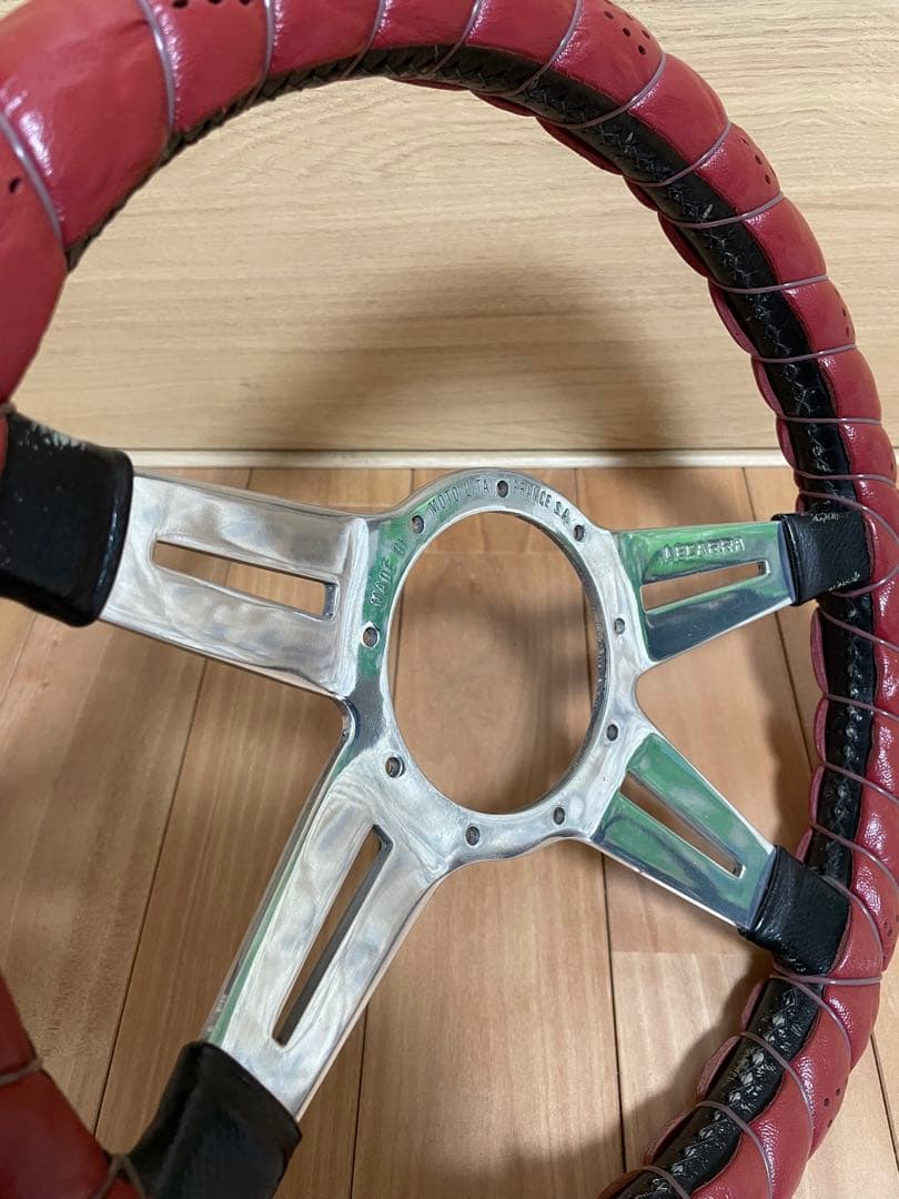 レカラステアリング マーク9