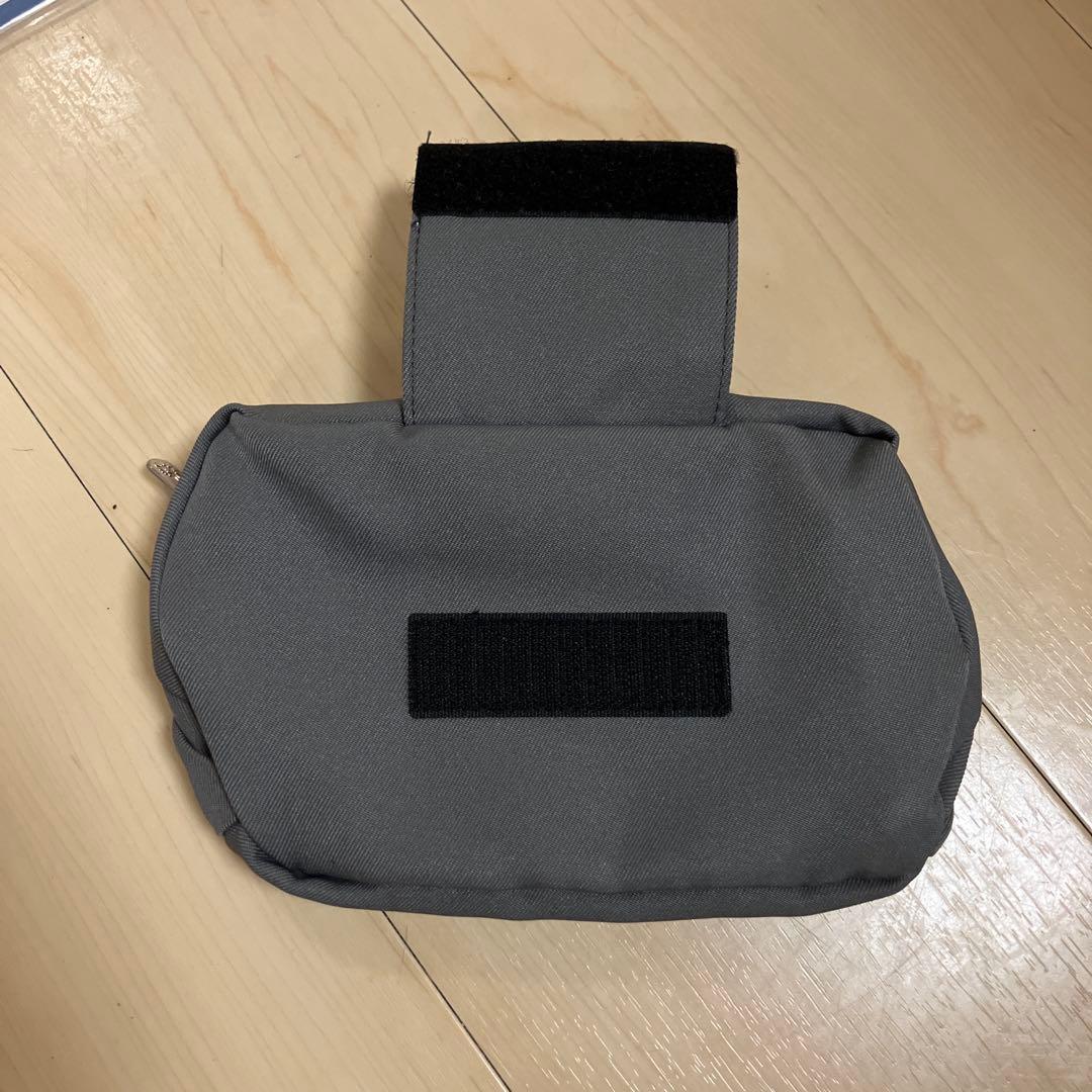 ergobabyオムニブリーズ　グラファイトグレー