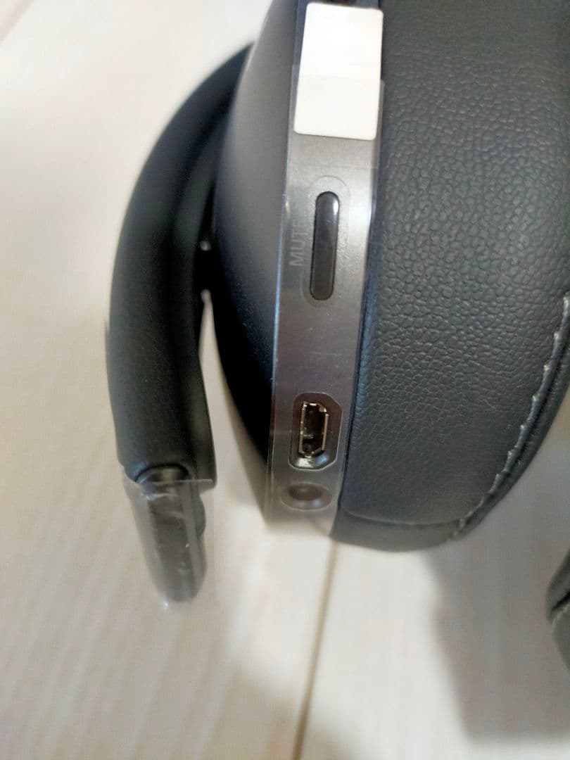 送料無料♥匿名配送✨SONY ワイヤレスサラウンドヘッドセット