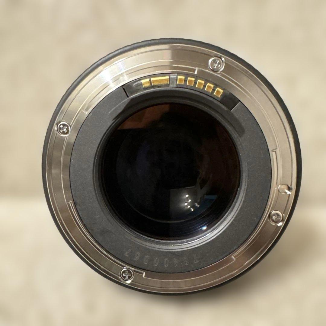 Canon EF 85mm f/1.8 USM レンズ