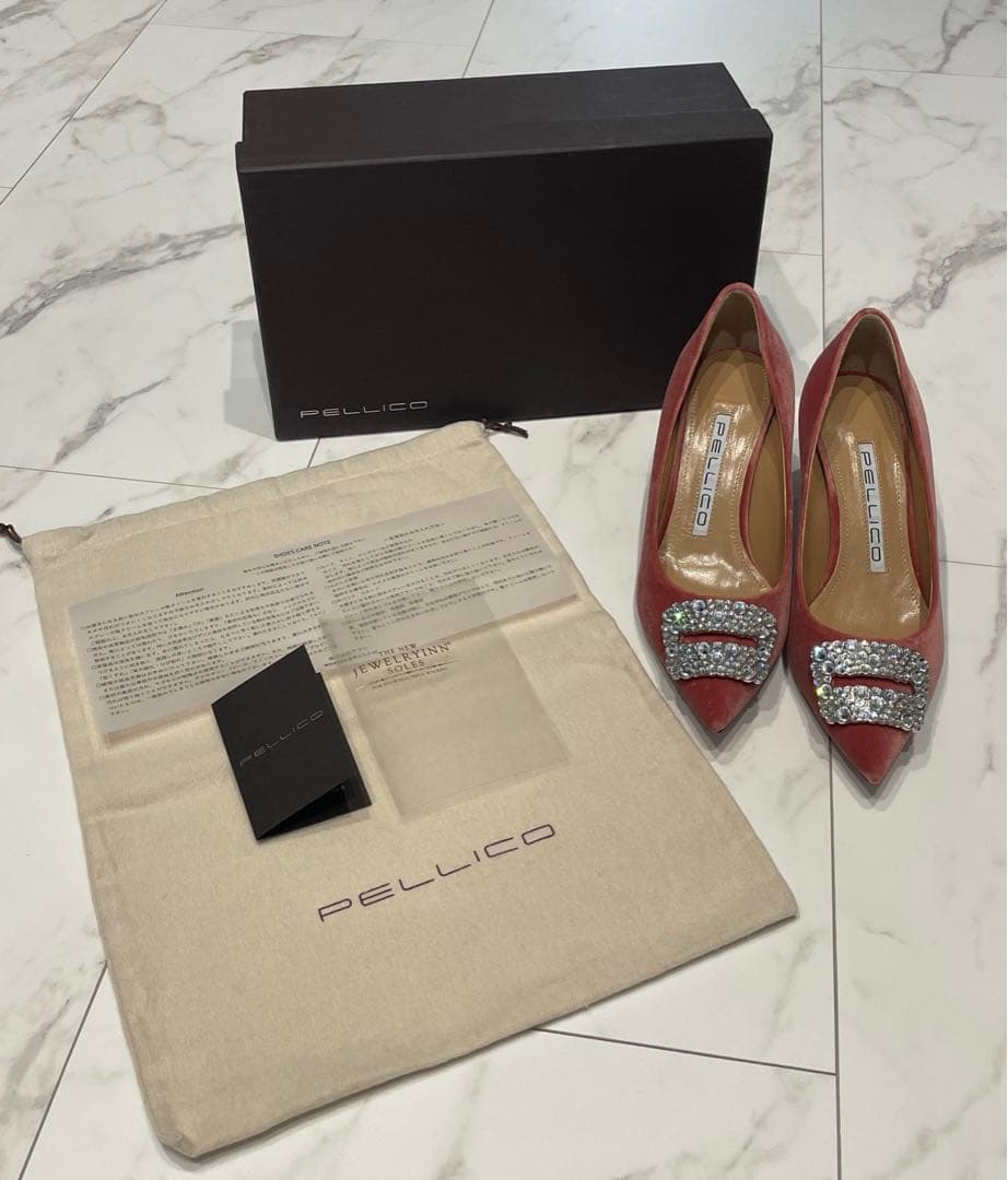 美品　PELLICO（ペリーコ）　ベルベットパンプス　ピンク