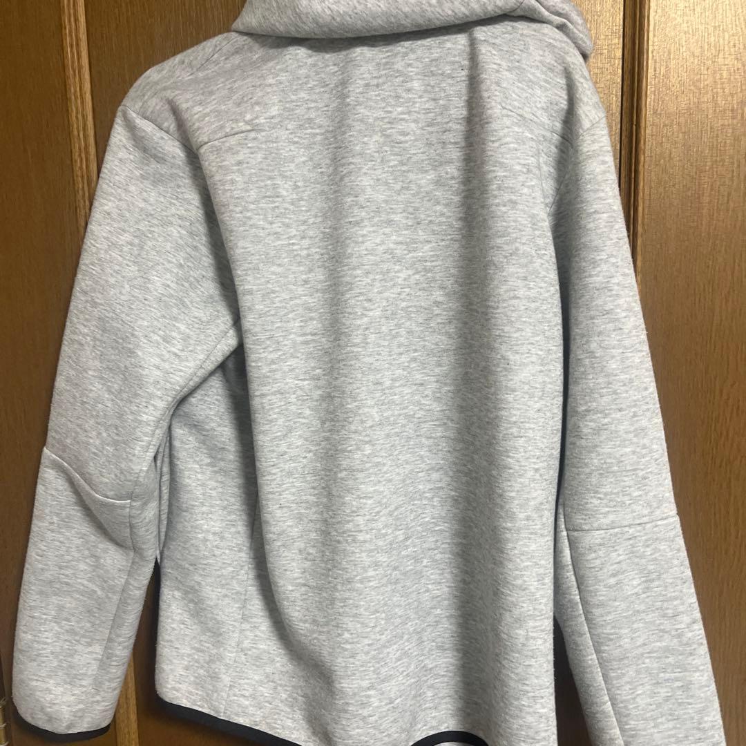 Nike テックフリース M