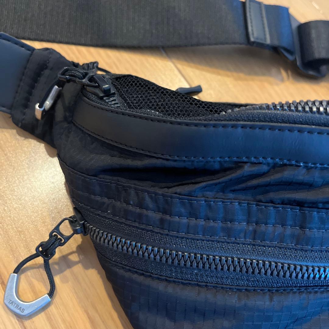 タトラス　バッグ