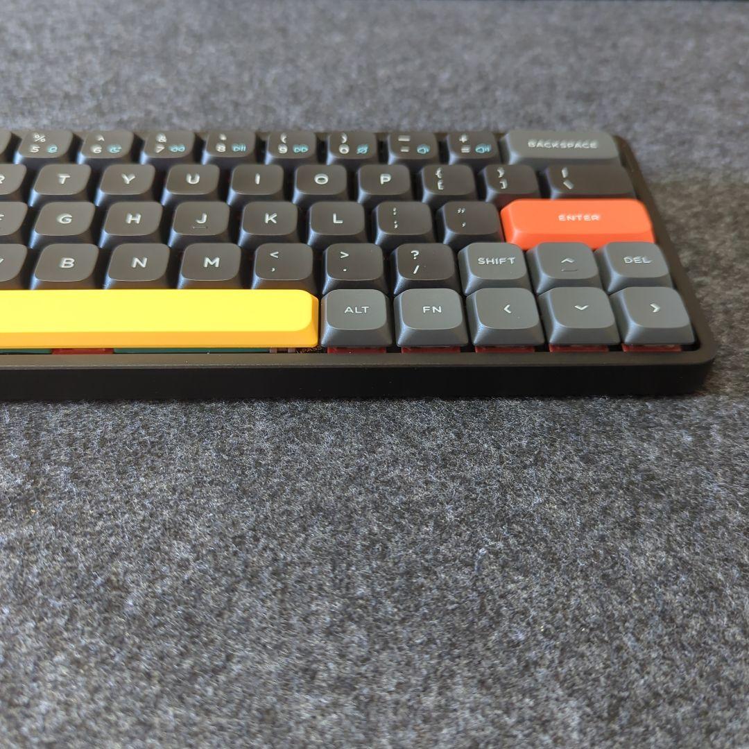 キーボード Nuphy Air60 v2 (Cowberry Switch)