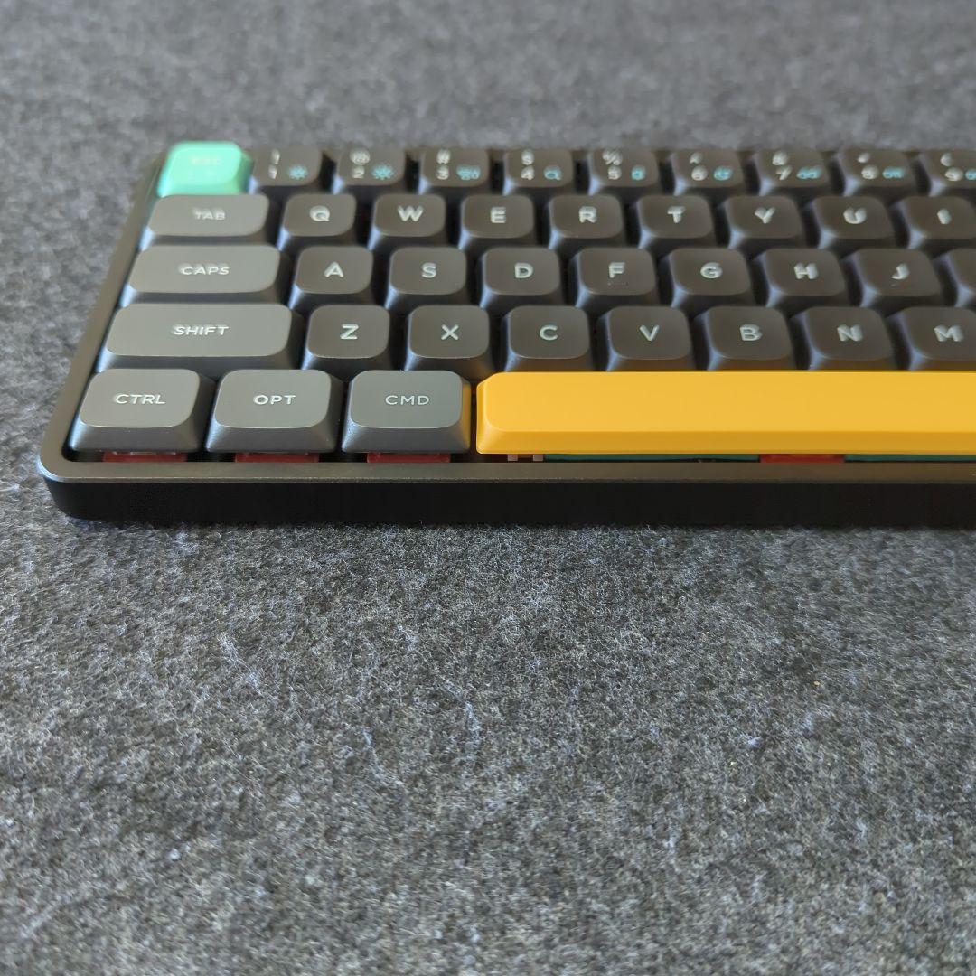 キーボード Nuphy Air60 v2 (Cowberry Switch)