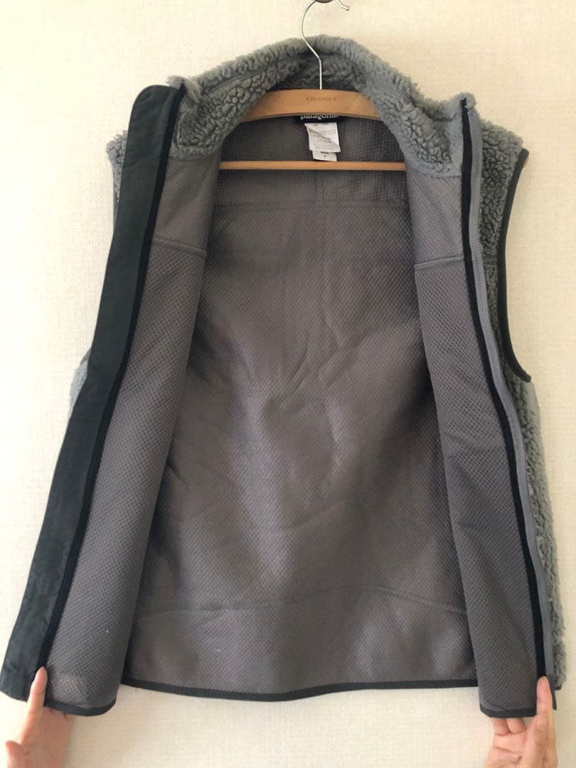 patagonia フリースベスト S グレー