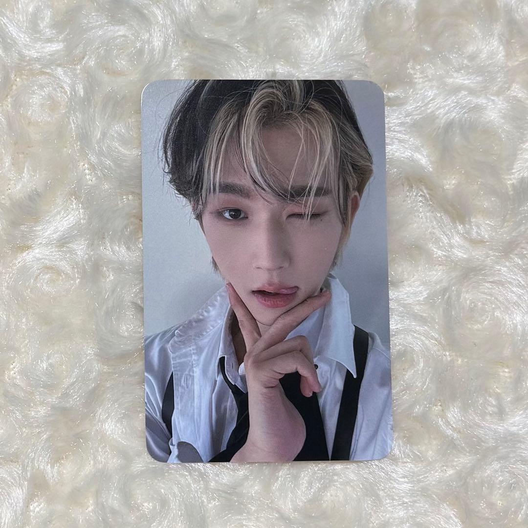 EPEX 8CARNIVALS ベクスン トレカ