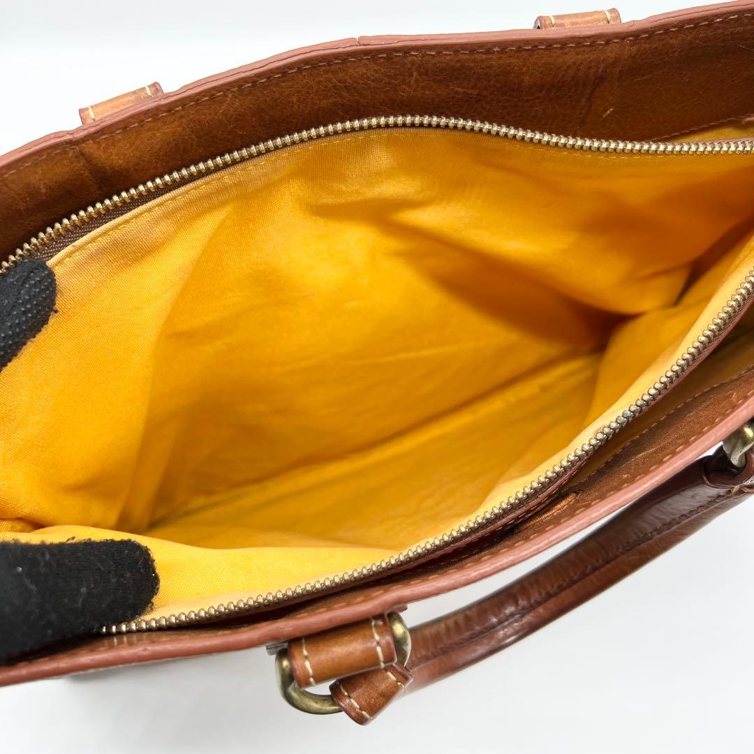 土屋鞄　ビジネスバッグ　ウルバーノ　シティトート　レザー　ブラウン　A4可