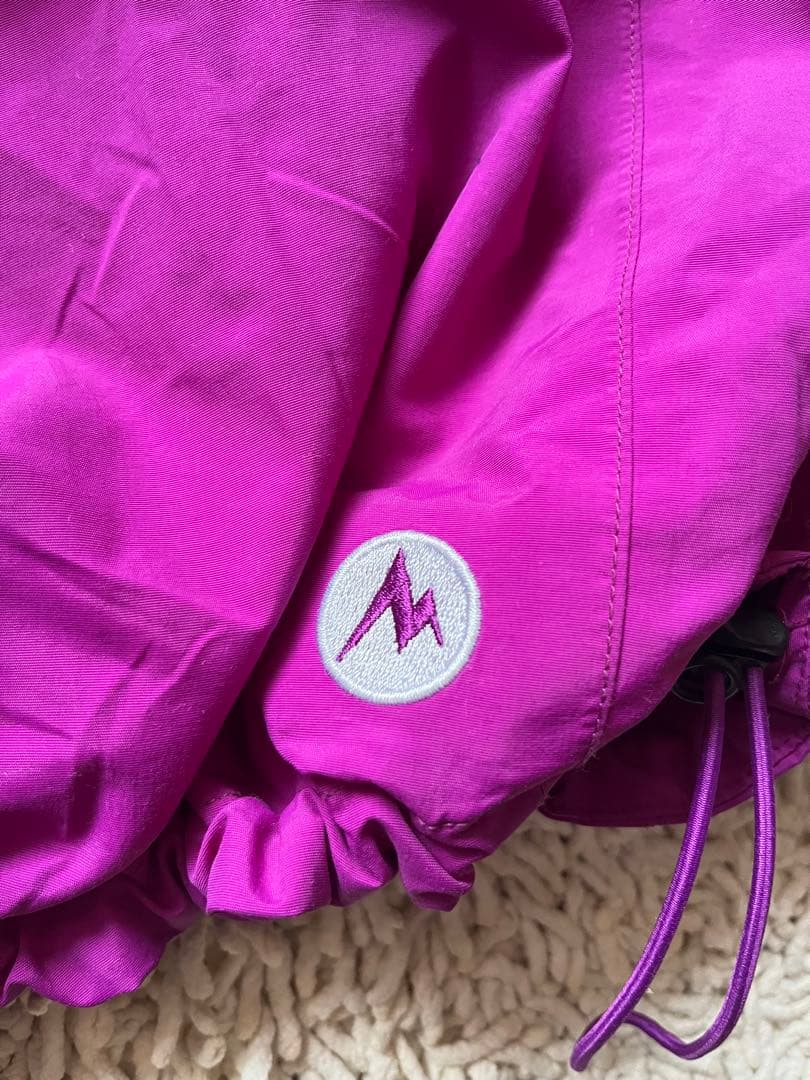 美品　marmot マーモット　 マウンテンパーカー　紫　S