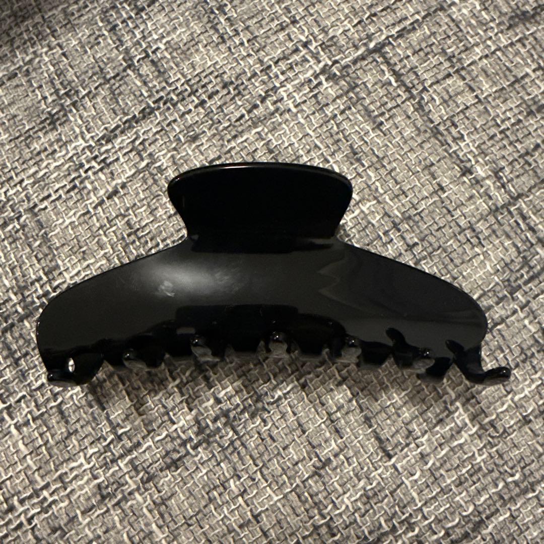 【新品、未使用】ALEXANDRE DE PARIS ブラックヘアクリップ