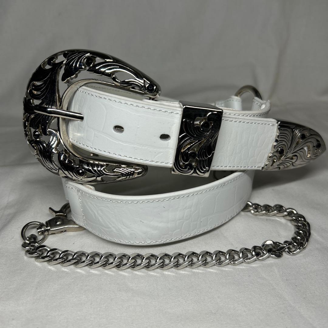 TORNADOMART 本革　コンチョ　スタッズ　ウエスタン　ベルト　レザー　白