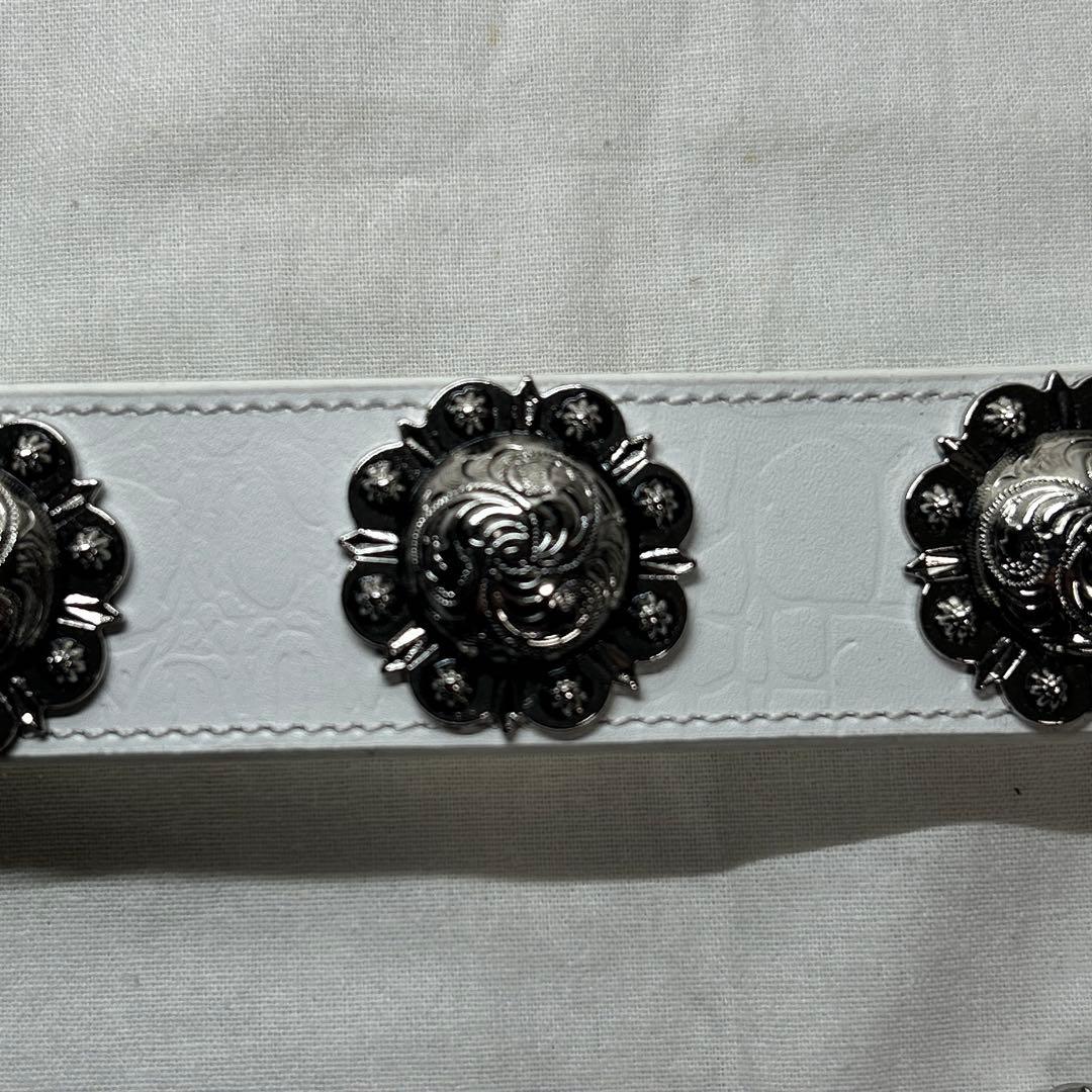 TORNADOMART 本革　コンチョ　スタッズ　ウエスタン　ベルト　レザー　白