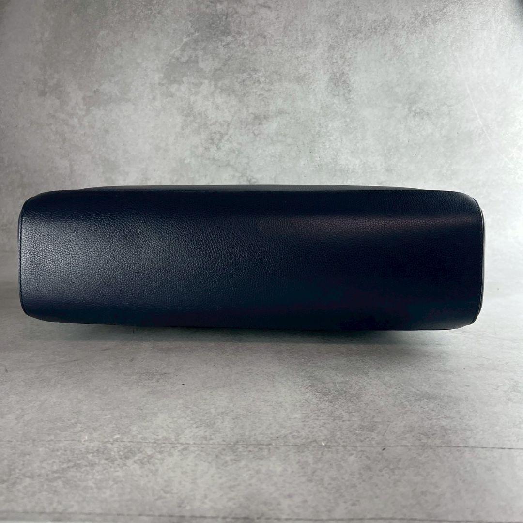 定価39.8万現行極美品！BVLGARI ブルガリマン ラージホリゾンタルトート