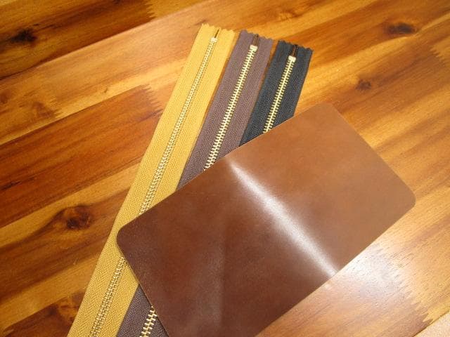 オーダー品　L字ファスナー　ホーウィンシェルコードバン　ナチュラル