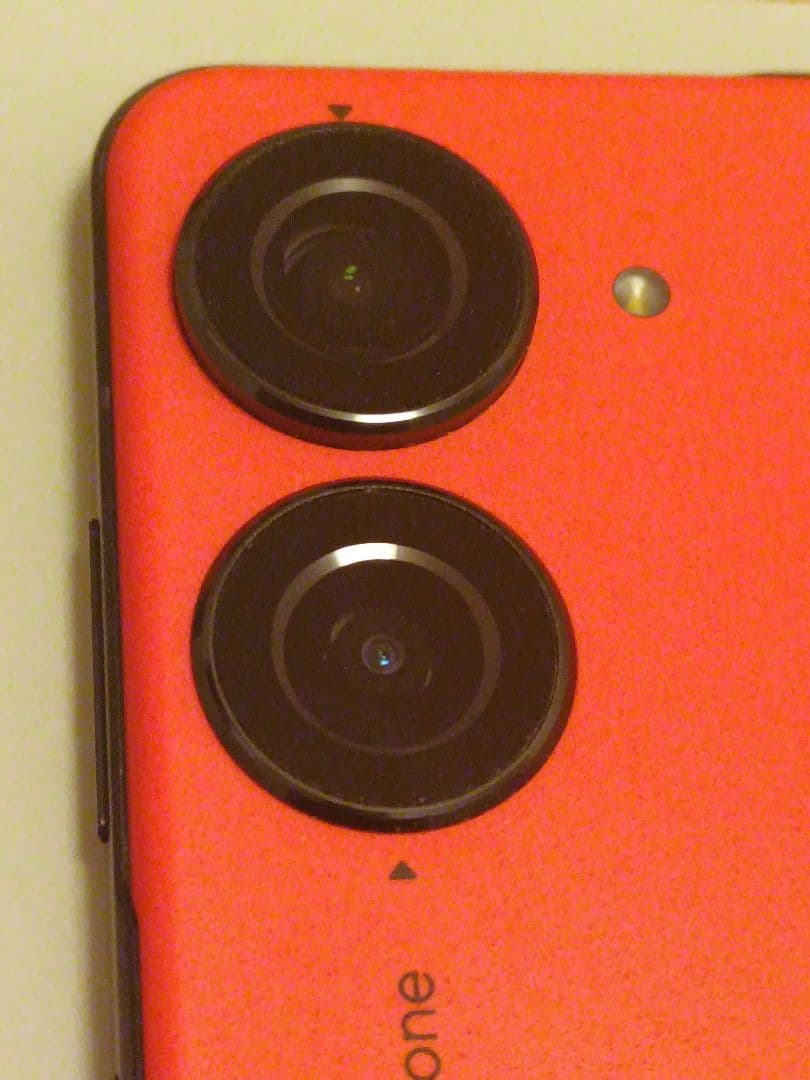 Zenfone 10 国内版 SIMフリー レッド ZF10-RD8S256