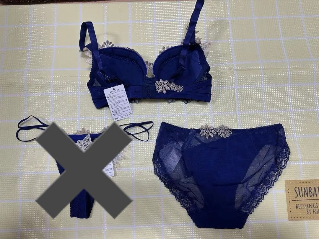 サルート/79G/王家の紋章/KO/ブラジャー・ショーツ/D65・M/店舗限定