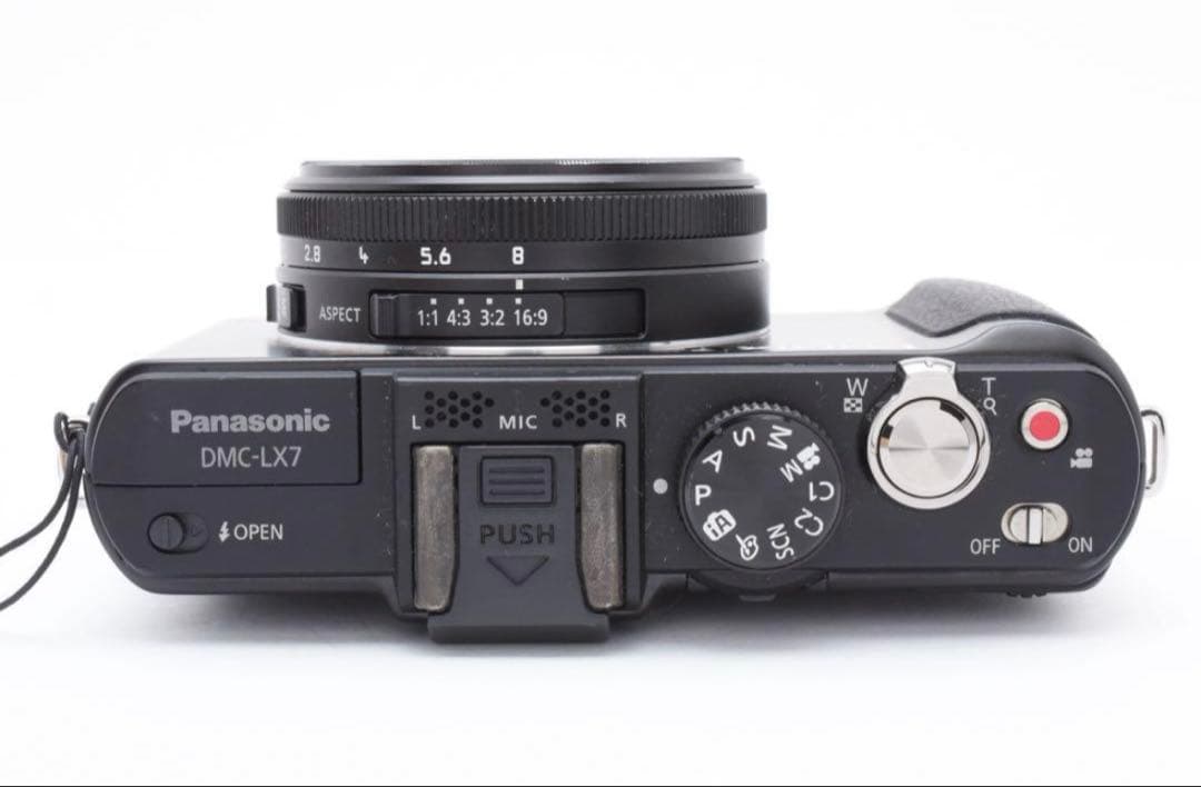 【美品ショット数952】LUMIX DMC-LX7 コンパクトデジタルカメラ 黒