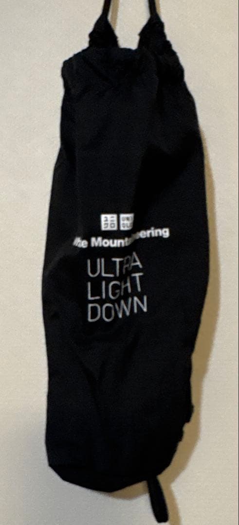 ユニクロウルトラライトダウンオーバーサイズジャケット　ホワイトマウンテニアリング