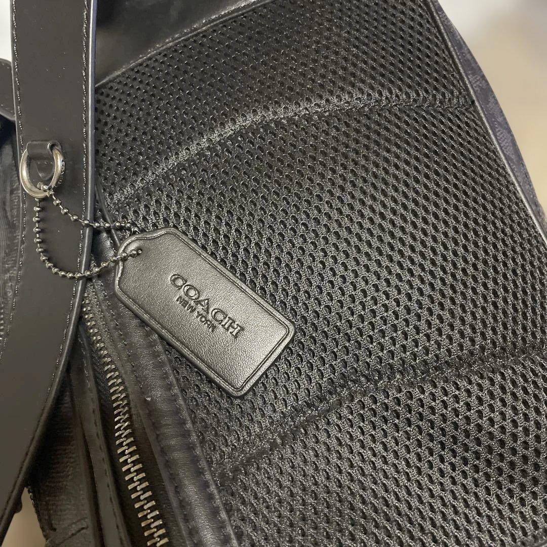 コーチ　ボディバック