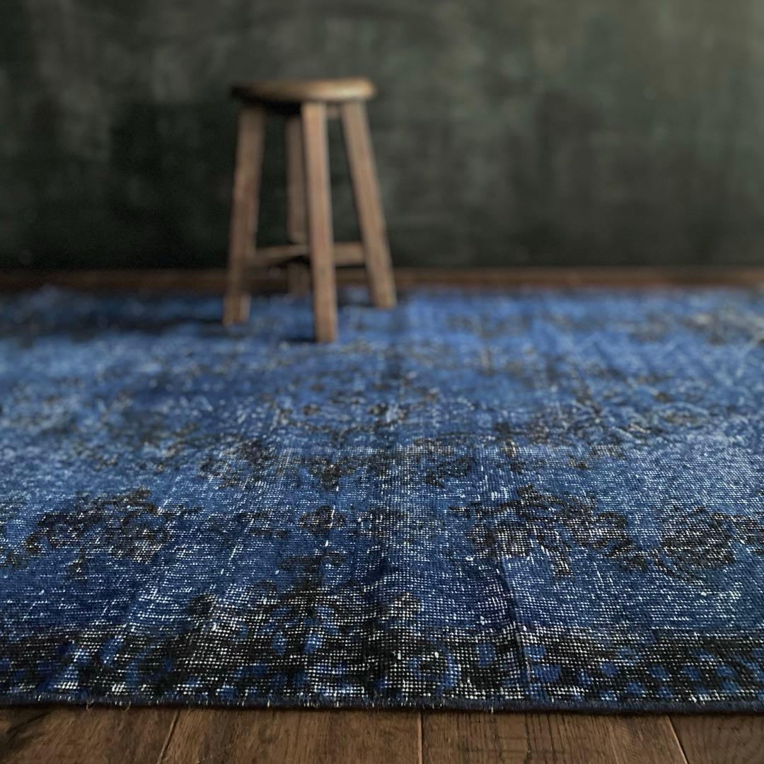 ブルーオーバーダイ　ヴィンテージラグ　トルコラグ